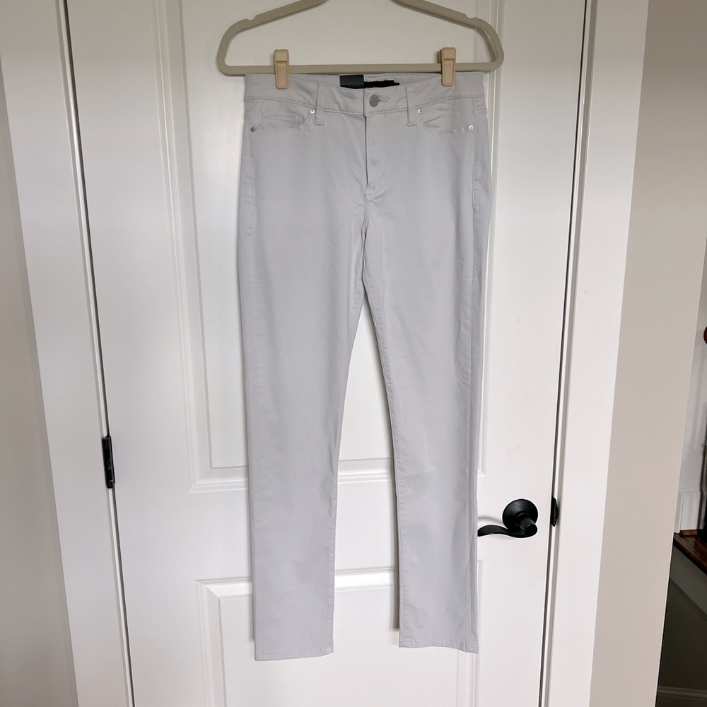 NWT Calvin Klein Midrise Skinny Jeans SZ 8